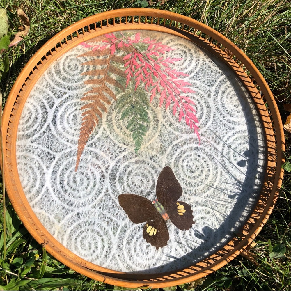 WOODEN VTG PRESSED BUTTERFLY TRAY